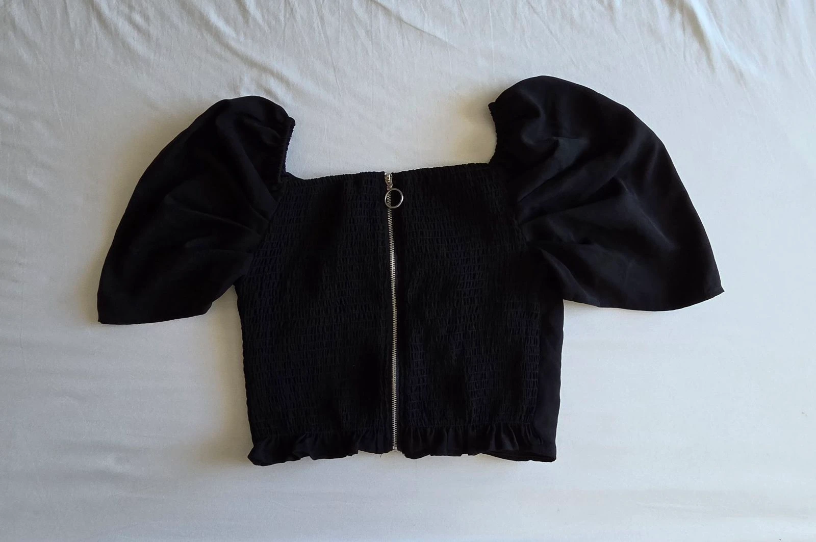 Crop top negro Amisu XS 34 top cache-cœur hombros descubiertos con cremallera en la espalda – photo 4
